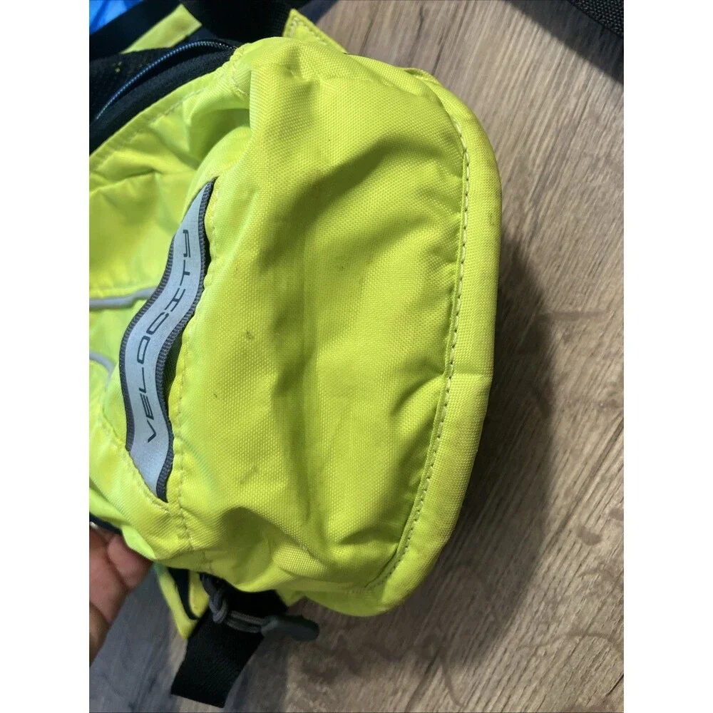 Camelbak Velocity Hydration Pack 2 L Bladder Hiking Backpack Neon Yellow